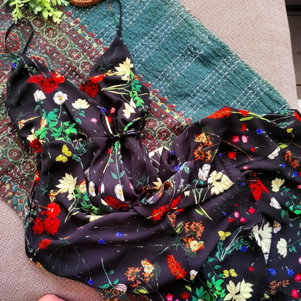 Promesa black floral dress
